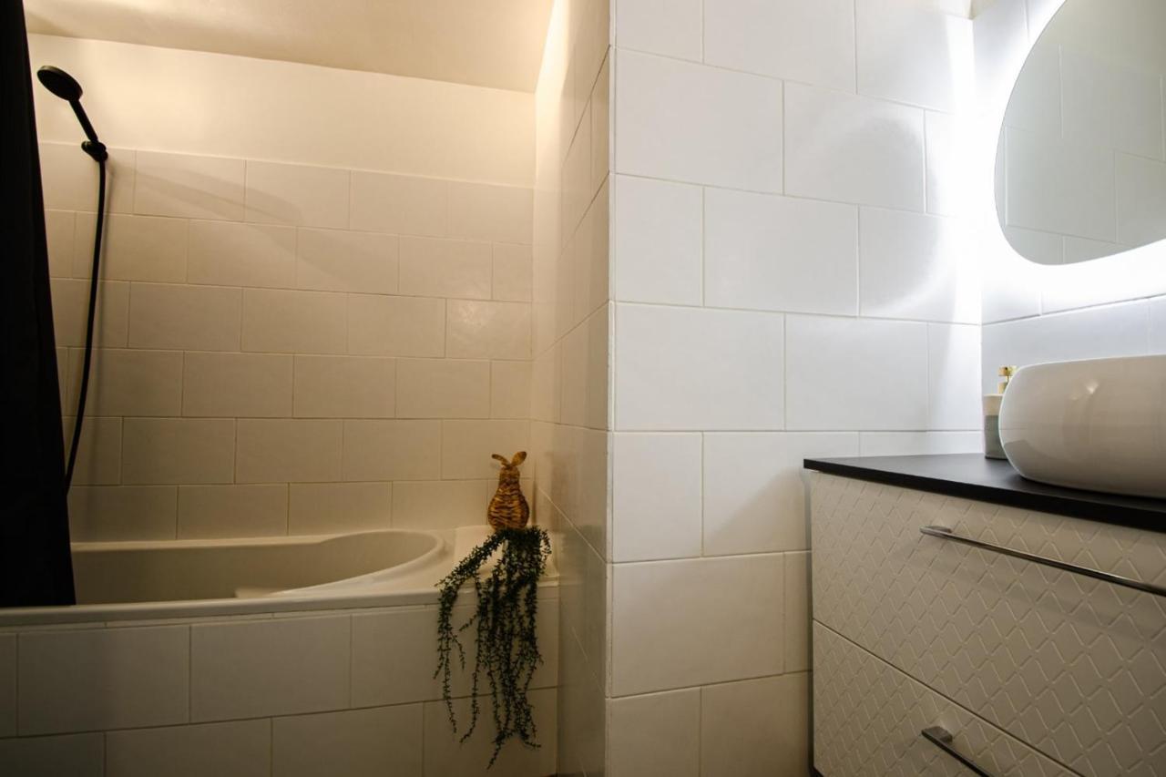 Casamea - Apt Spacieux, Clim, Famille & Cabane Ajaccio  Ngoại thất bức ảnh