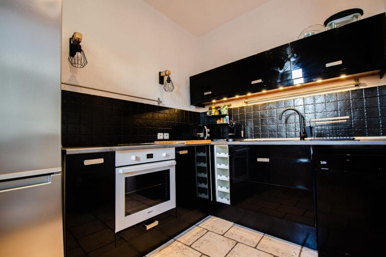 Casamea - Apt Spacieux, Clim, Famille & Cabane Ajaccio  Ngoại thất bức ảnh